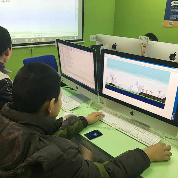 北京大钟寺校区：少儿编程体验课开班盛况