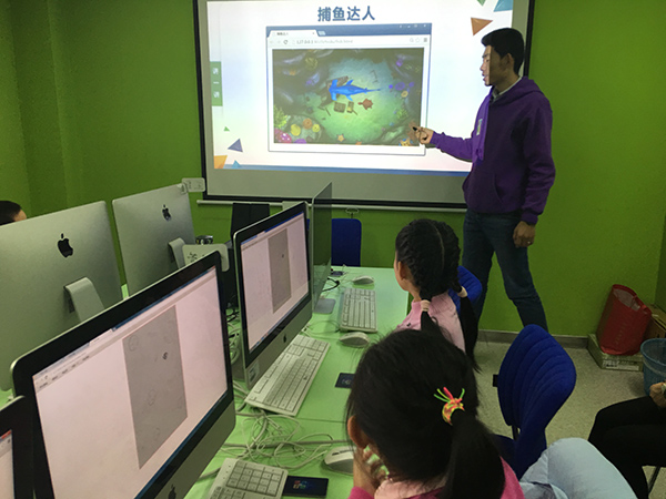 北京大钟寺校区：少儿编程体验课开班盛况