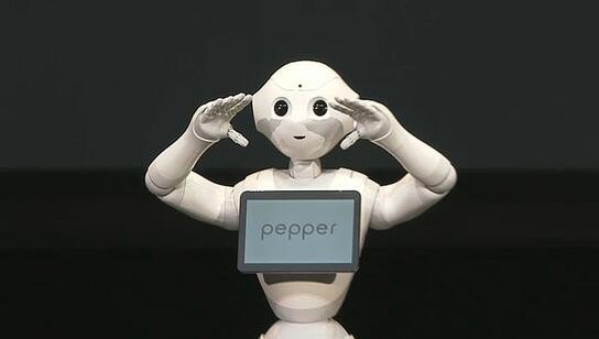 富士康与软银的关系越发密切。日前有消息称，富士康收购了软银一家投资公司的过半数股权，双方将在IT等投资领域共同开拓市场。据悉，富士康集团将斥资6亿美元，获得软银集团在新加坡一家投资公司“SoftBank Group Capital Apac”的54.5%股权