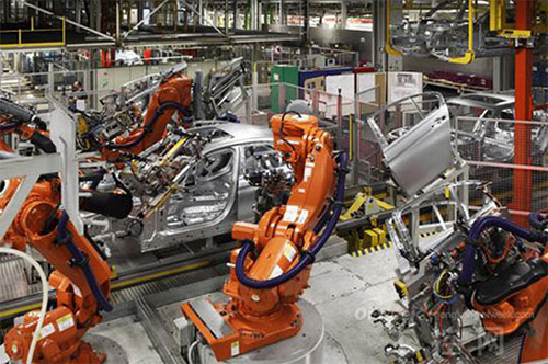 工业机器人发展驶入快车道 技术创新为破局关键