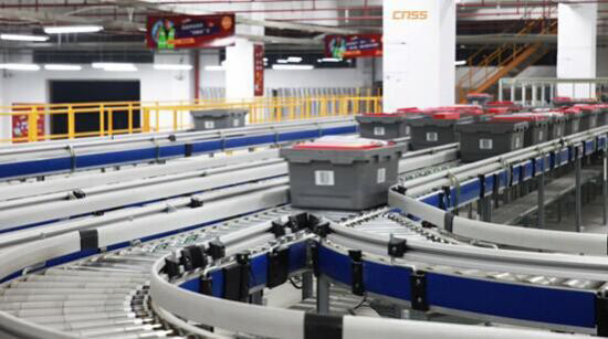 物流自动化发展加速 无人机和自驾车送快递不再是梦