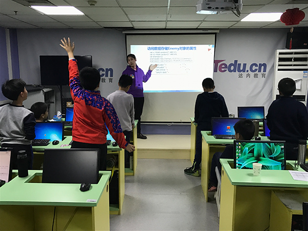 北京大钟寺校区：少儿编程正式课开班盛况