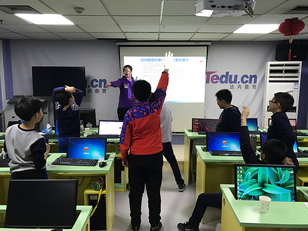 北京大钟寺校区：少儿编程正式课开班盛况