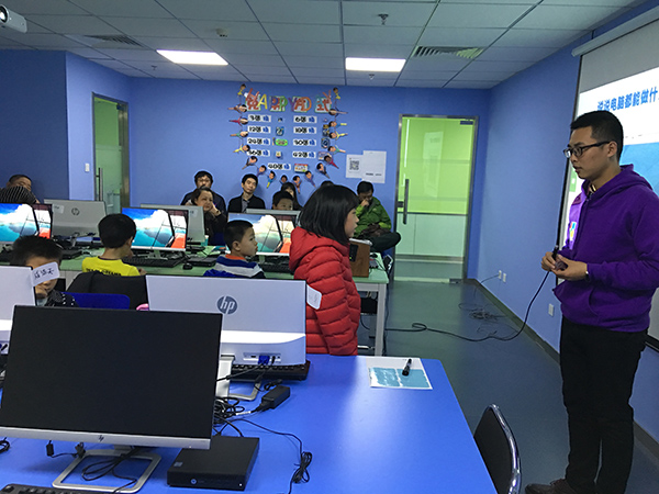 北京望京校区：少儿编程体验课开班盛况