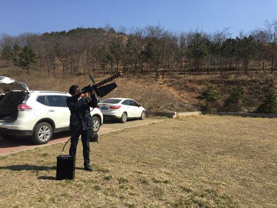 国内首套完整民用无人机反制系统研发成功