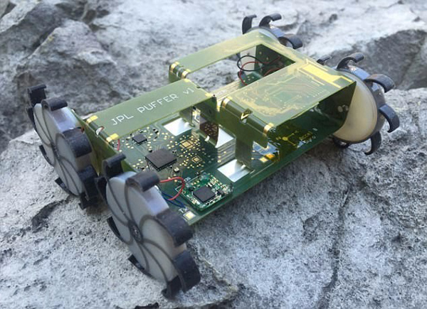 NASA研发新款机器人 可折叠到巴掌大小