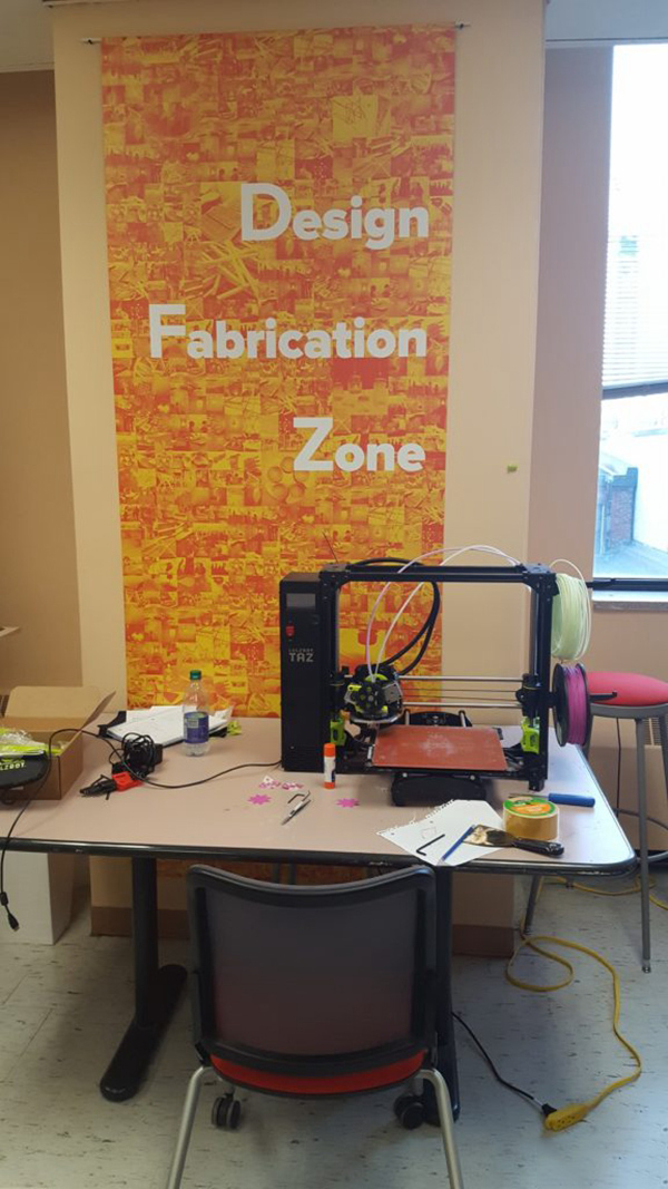 瑞尔森大学孵化器助力本校学生进军3D打印时尚业