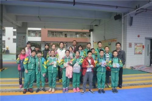 “发现杯”中国青少年编程挑战活动广州赛区，近500名编程小达人竞技