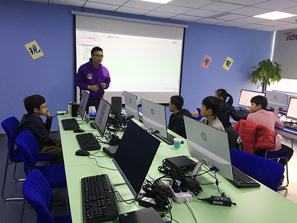 北京望京校区：少儿编程体验课开班盛况