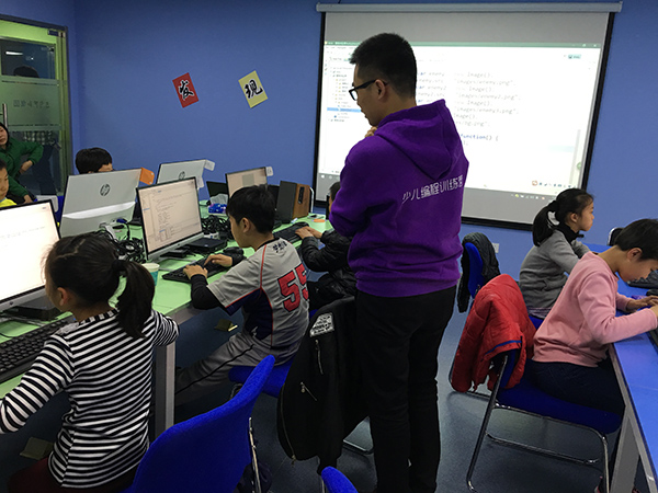 北京望京校区：少儿编程体验课开班盛况