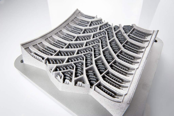 SLM Solutions发布2016年财务报告，收入超8千万欧元，增长22％