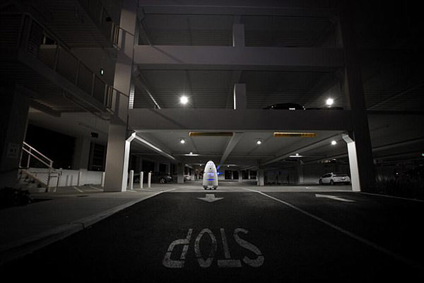 硅谷公司研发“保安机器人” 可有效减少犯罪率