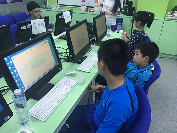 北京大钟寺校区：少儿3D打印五一活动课开班盛况