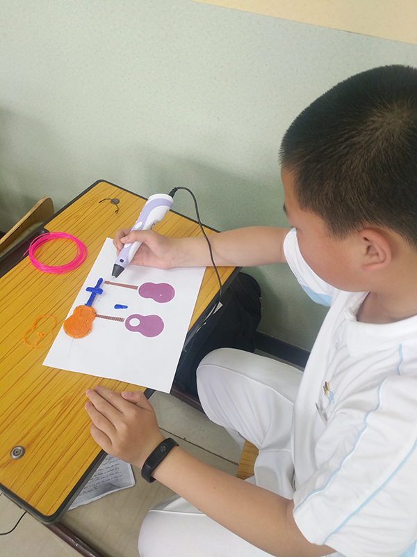 少儿3D打印进课堂  来场科技感十足的社团活动课