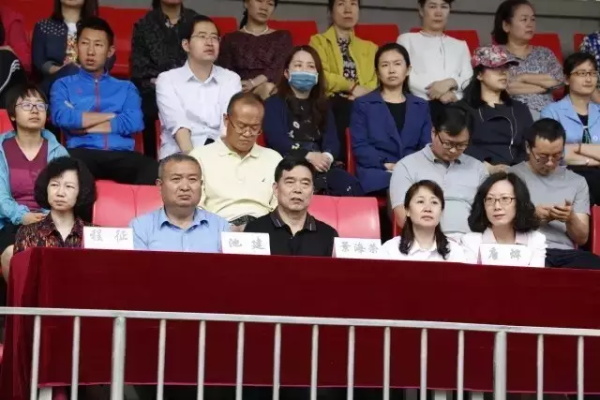 当好帮手精准服务，童程童美助力学校科技活动