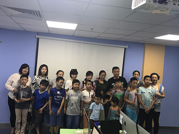 北京望京校区：少儿3D打印母亲节活动课开班盛况