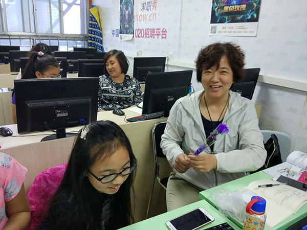 童程童美少儿编程母亲节活动课开班盛况