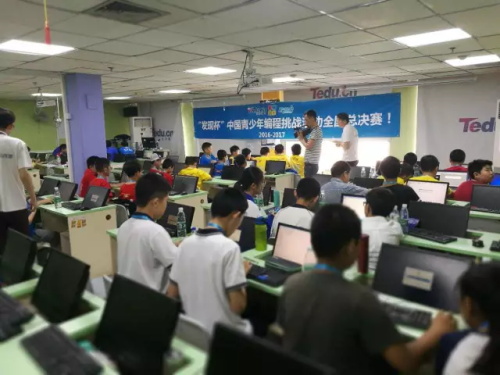 发现杯 | 你们相亲相爱，我们紧张比赛!发现杯第一天赛事回顾