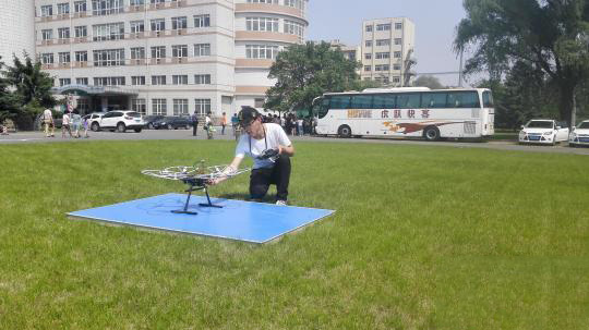 中科院沈阳自动化所三款机器人首次亮相