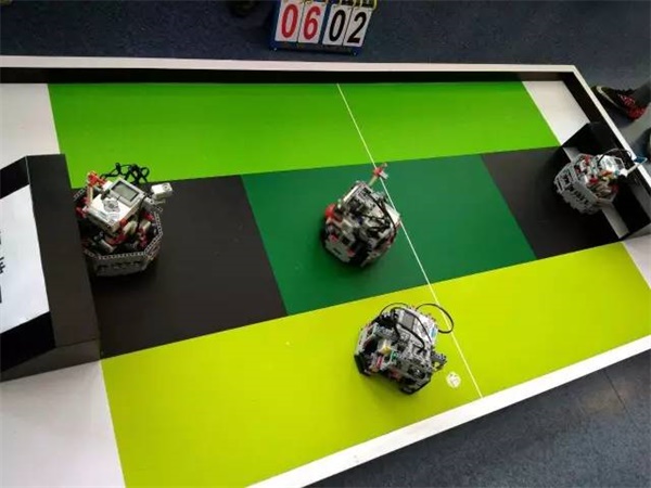 我们见证智能机械的未来 WRO达内直选赛圆满落幕