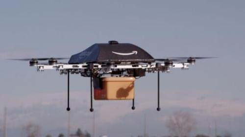 “囤积居奇”？亚马逊无人机获得降落伞运输专利