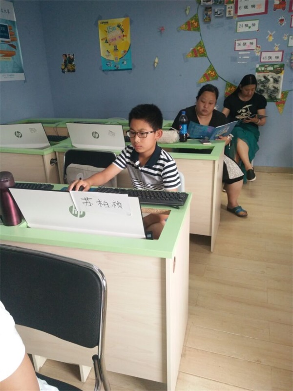 山东青岛CBD校区：少儿编程体验课开班盛况