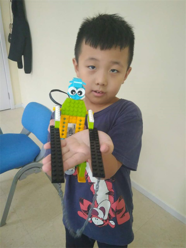 北京大钟寺校区：智能机器人编程乐高EV3体验课