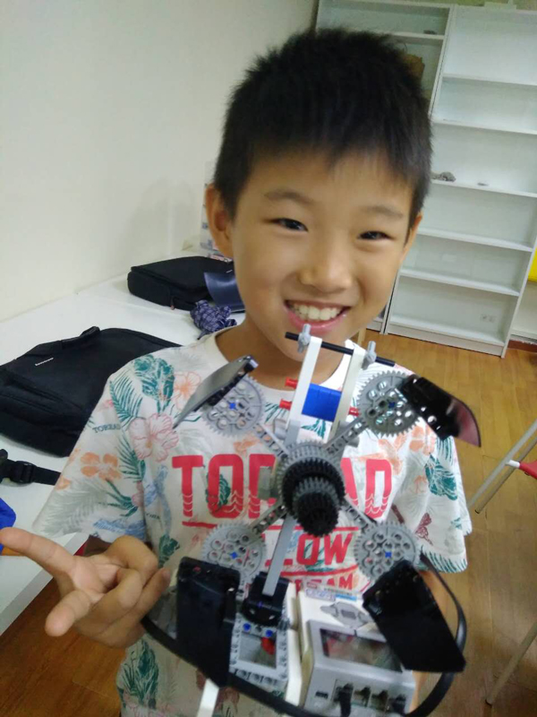 北京大钟寺校区：智能机器人编程乐高体验课