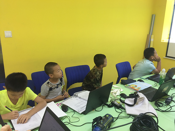 北京大钟寺校区：编程数学体验课开班盛况