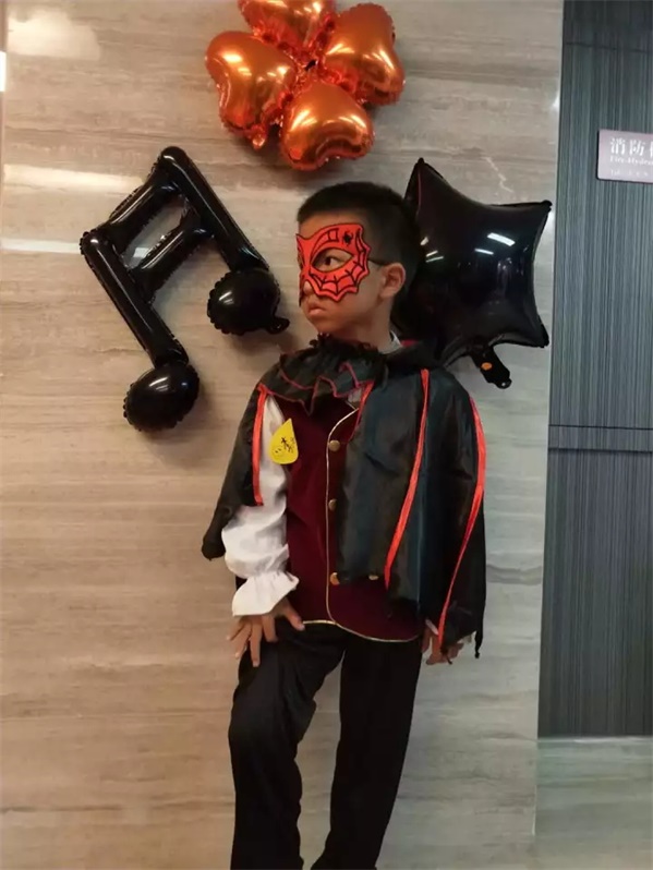 万圣狂欢，百鬼夜行！这群“捣蛋鬼”们在童程童美各地校区玩的很happy！