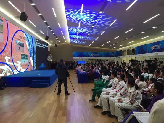 北京上地首届青少年科技节|创新成长孵化梦想，童程童美老师受邀现场助力！