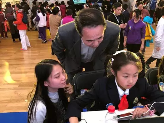 北京上地首届青少年科技节|创新成长孵化梦想，童程童美老师受邀现场助力！