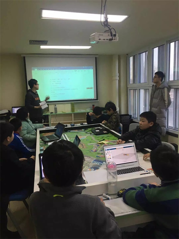 达内童程童美202018年FLL工程挑战赛集训火热进行中！