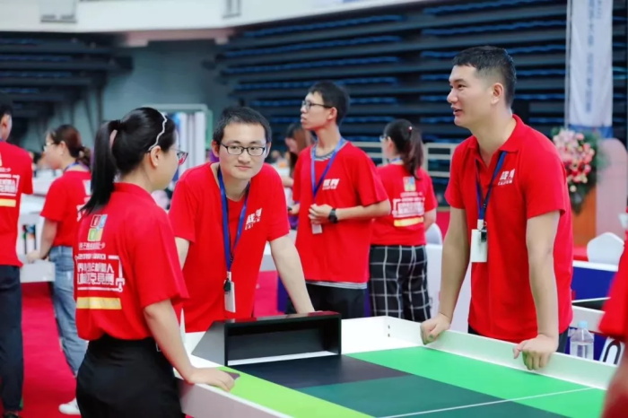 【WRO达内赛】全国机器人小达人齐聚清华，规模创童程童美历史之最！