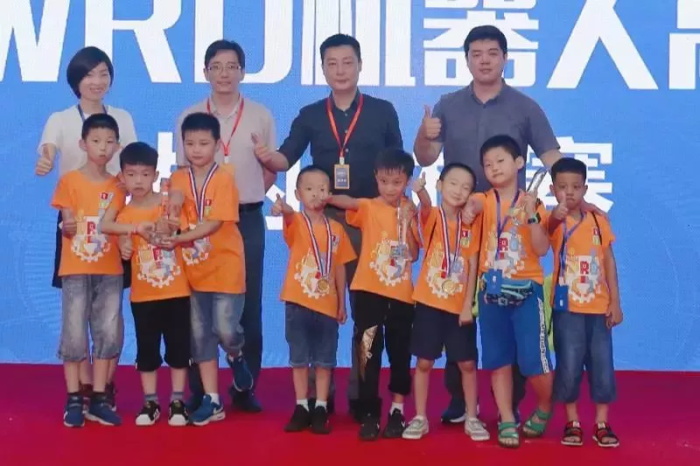 【WRO达内赛】全国机器人小达人齐聚清华，规模创童程童美历史之最！