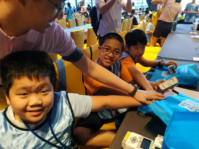 童程童美学员勇夺2018WRO北区联盟赛多项桂冠！