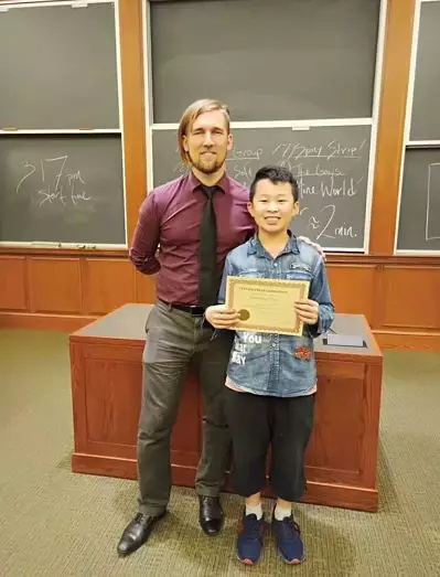 世界做课堂，旅途见成长——研学营金牌领队董娜老师带队分享