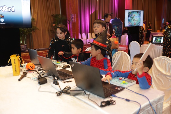 【精彩回顾】童程童美“科幻迷程“——万圣节狂欢派对