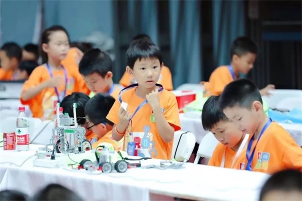 2018WRO国际总决赛圆满收官：童程童美学员载誉而归 逐梦前行 