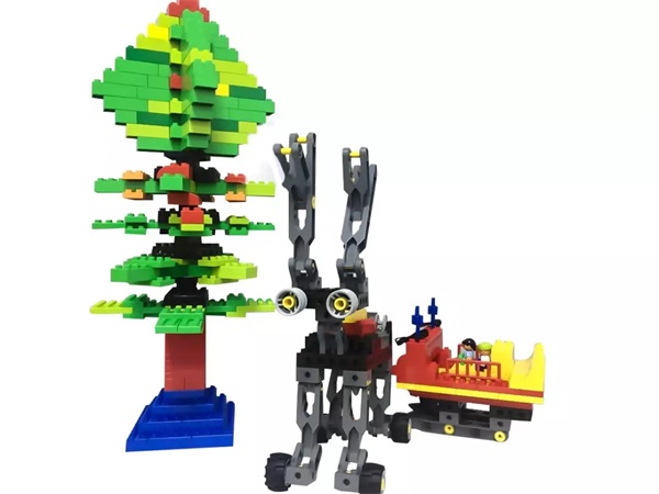 【活动招募】双旦趣编程，共享欢乐颂！