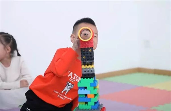 【活动招募】双旦趣编程，共享欢乐颂！