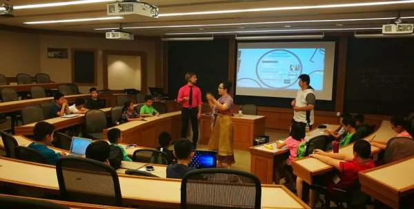 春节还能这么过 ▏童程童美2019寒假高端编程研学营全球启航