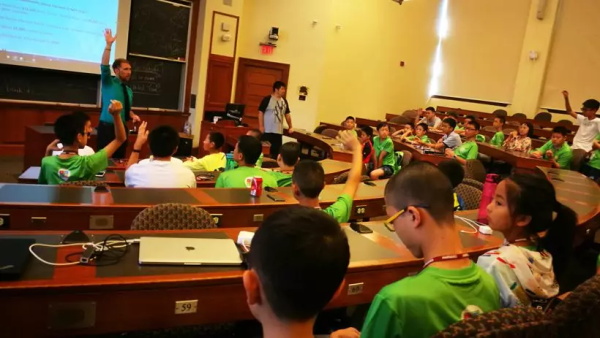 春节还能这么过 ▏童程童美2019寒假高端编程研学营全球启航