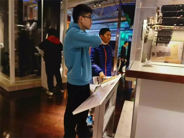 在世界顶级名校斯坦福大学学编程，让孩子走在国际教育的前沿