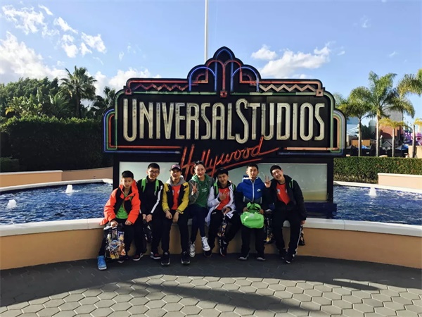 在世界顶级名校斯坦福大学学编程，让孩子走在国际教育的前沿