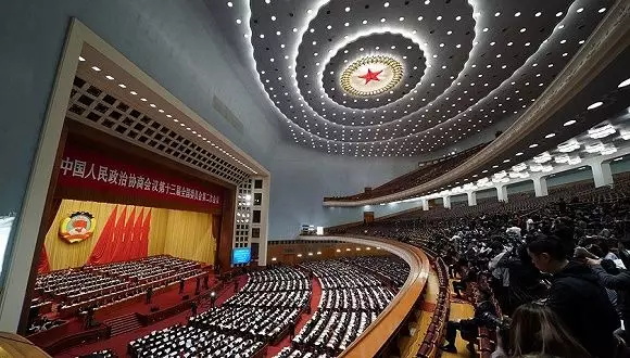 热点直击 | 教育部令：中小学要逐步推广编程教育