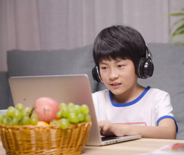 燃爆了！童程在线周年庆，半价活动钜惠来袭！