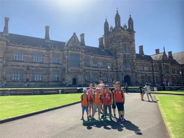 2019童程童美·国际高端编程研学营正式拉开帷幕！