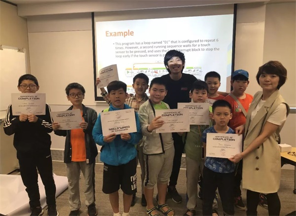 2019童程童美·国际高端编程研学营正式拉开帷幕！