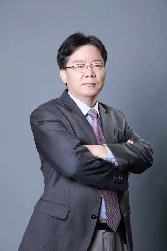 大咖明星轮番登场，这里有一封邀请函@你！